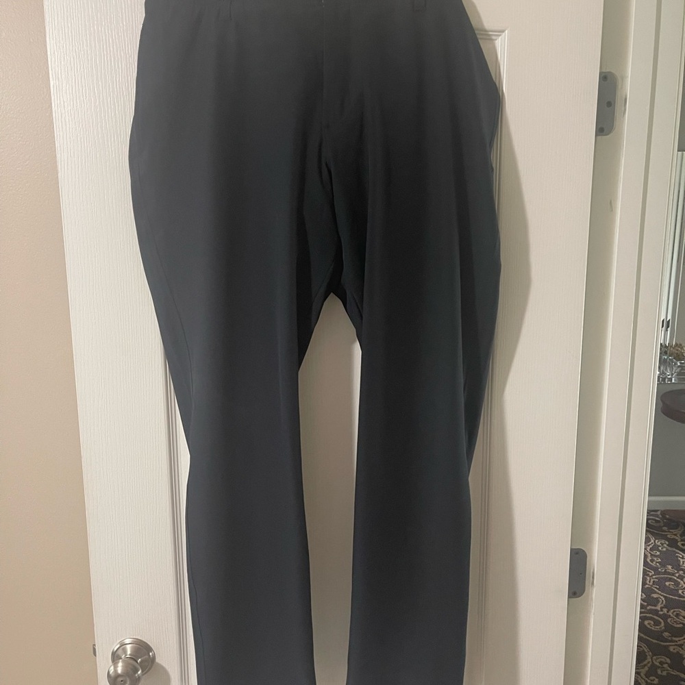 Under Armour Black Golf Pants Classic Style